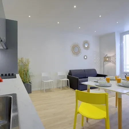 Maison Bianchi - Raspail アパート ニース